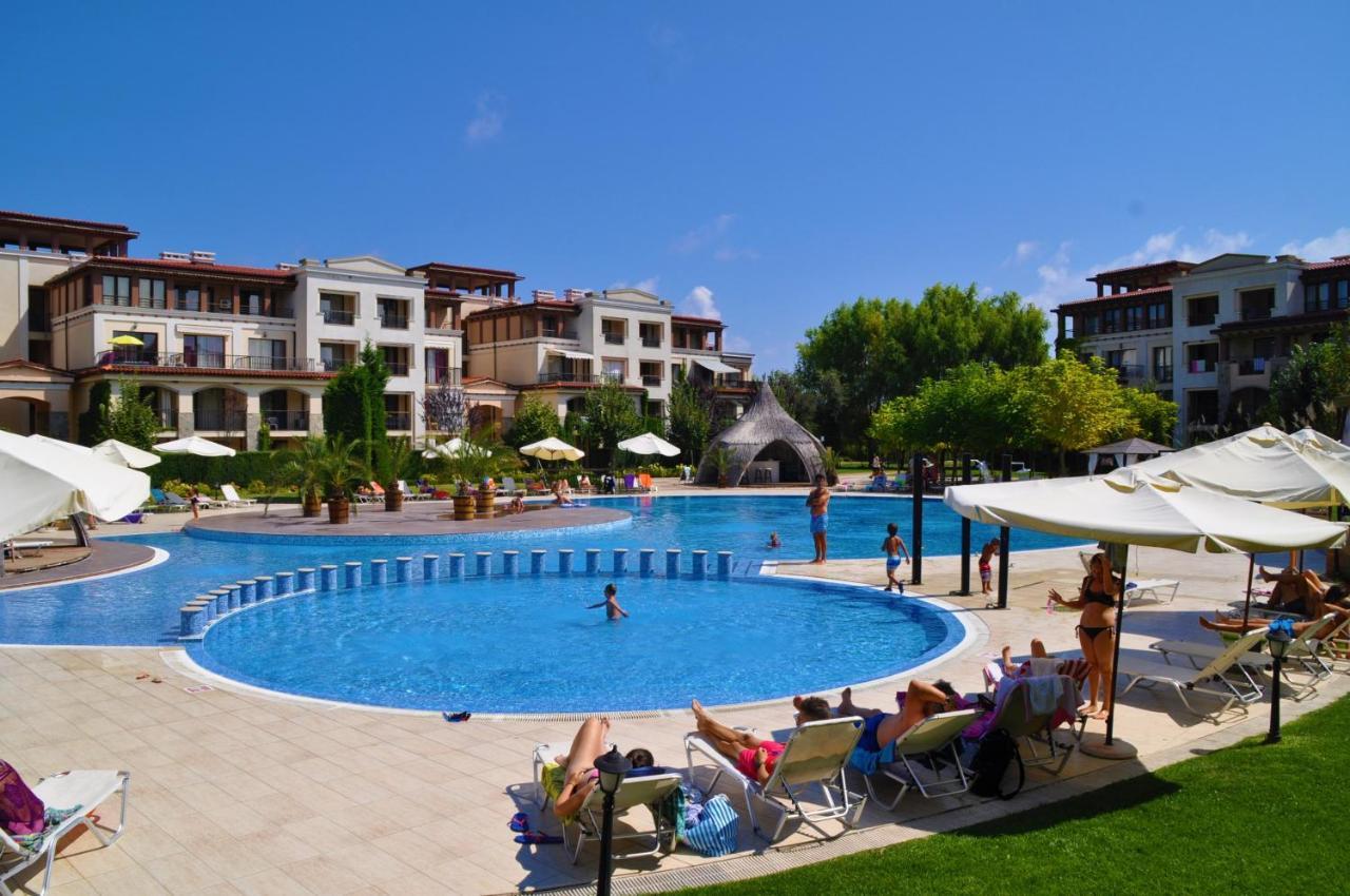 Private Apartment In Green Life Beach Resort Sozopol Exterior foto