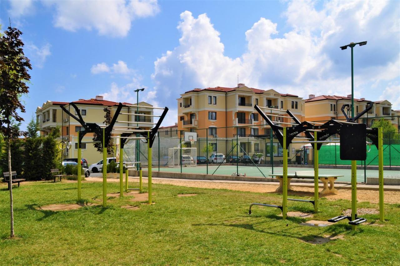 Private Apartment In Green Life Beach Resort Sozopol Exterior foto