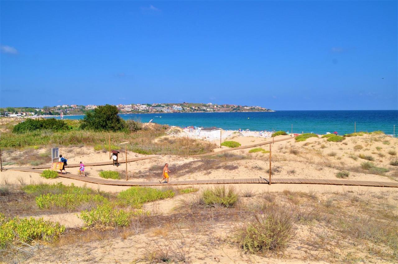 Private Apartment In Green Life Beach Resort Sozopol Exterior foto